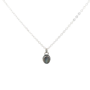 Labradorite Ria necklace in silver.