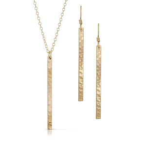 Textured gold skinny bar jewelry set.